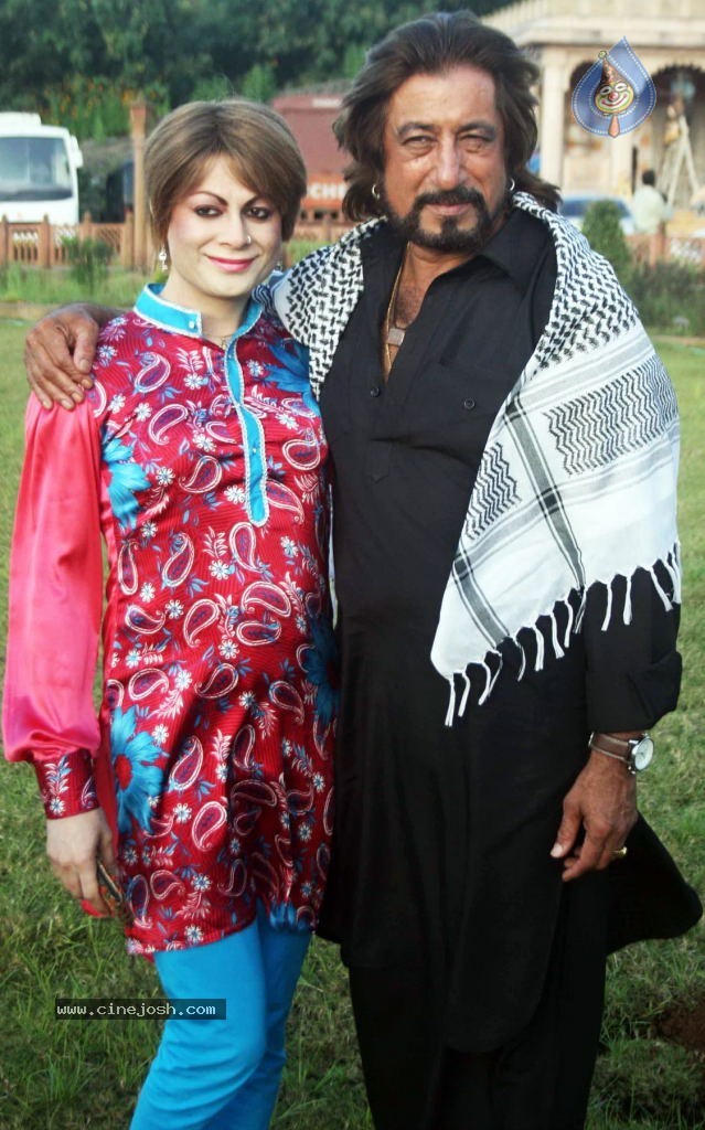 Doll Me Kuch Kala Hai Shooting Spot - 5 / 13 photos