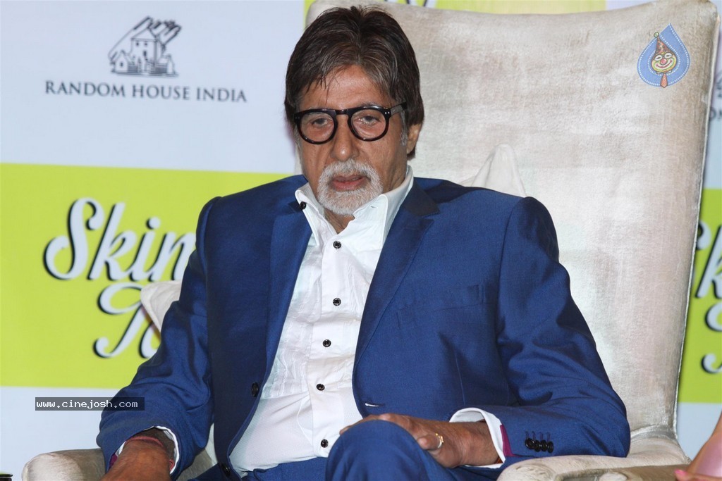 Dr Jaishree Sharad Skin Talks Book Launch - 39 / 62 photos