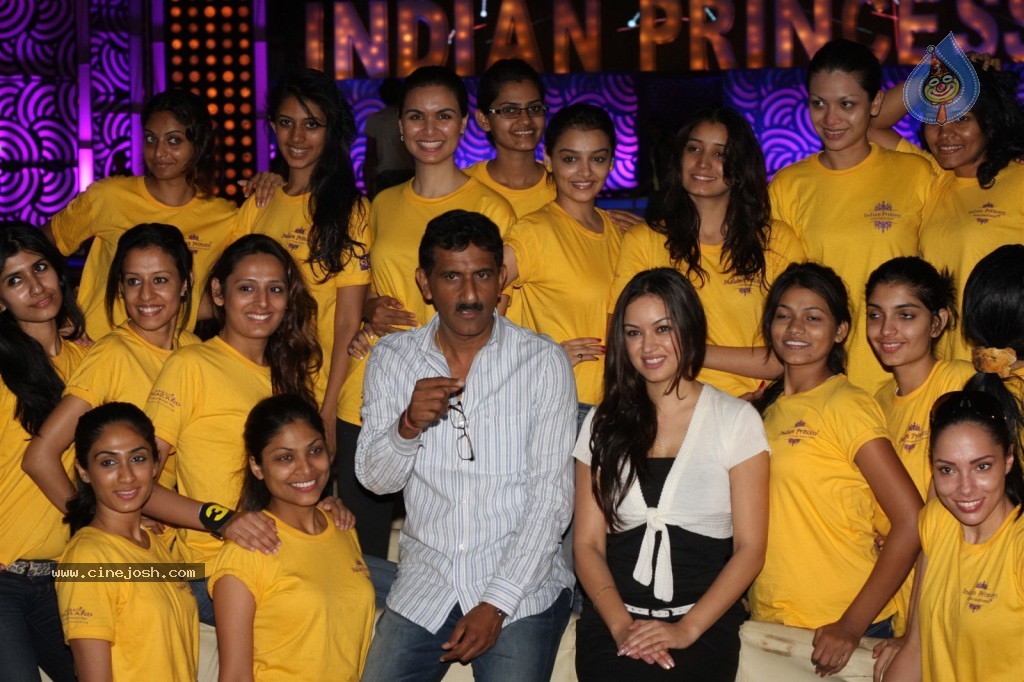 Dress Rehearsals of Indian Princess 2013 Event - 39 / 48 photos