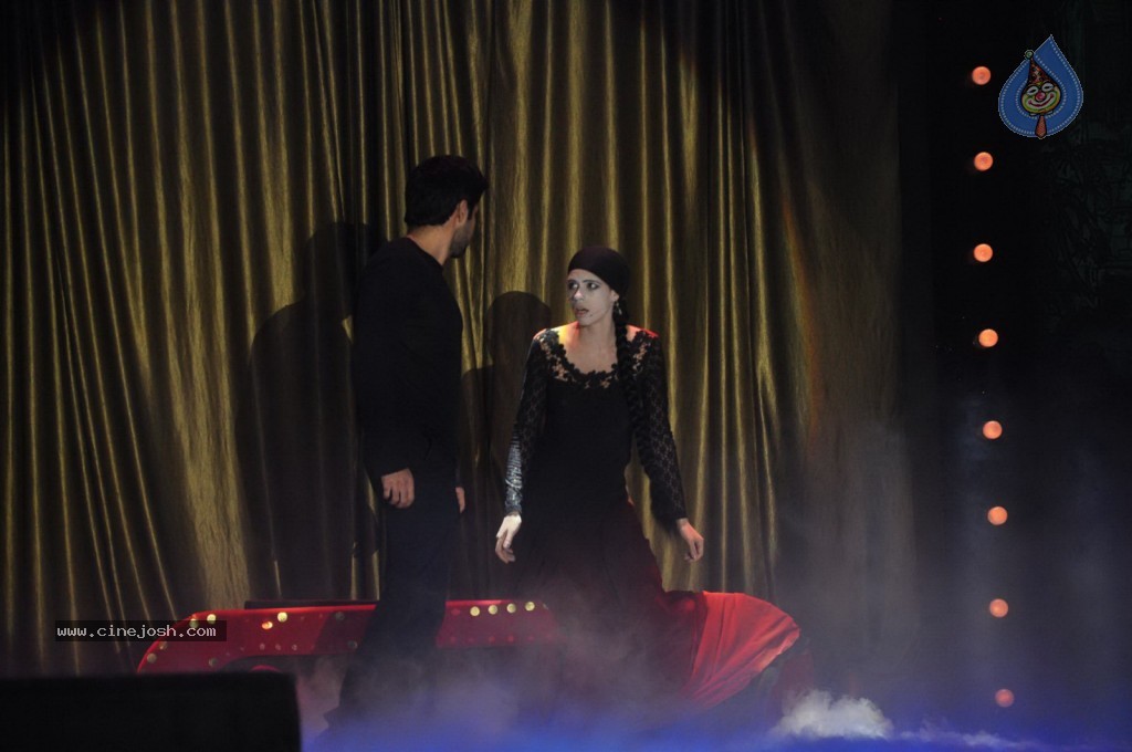 Ek Thi Daayan Film 1st Look Launch  - 20 / 45 photos
