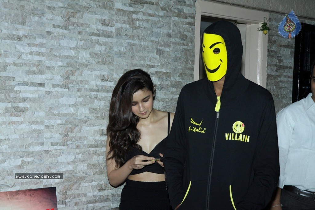 Ek Villain 100 Crore Success Party - 128 / 148 photos