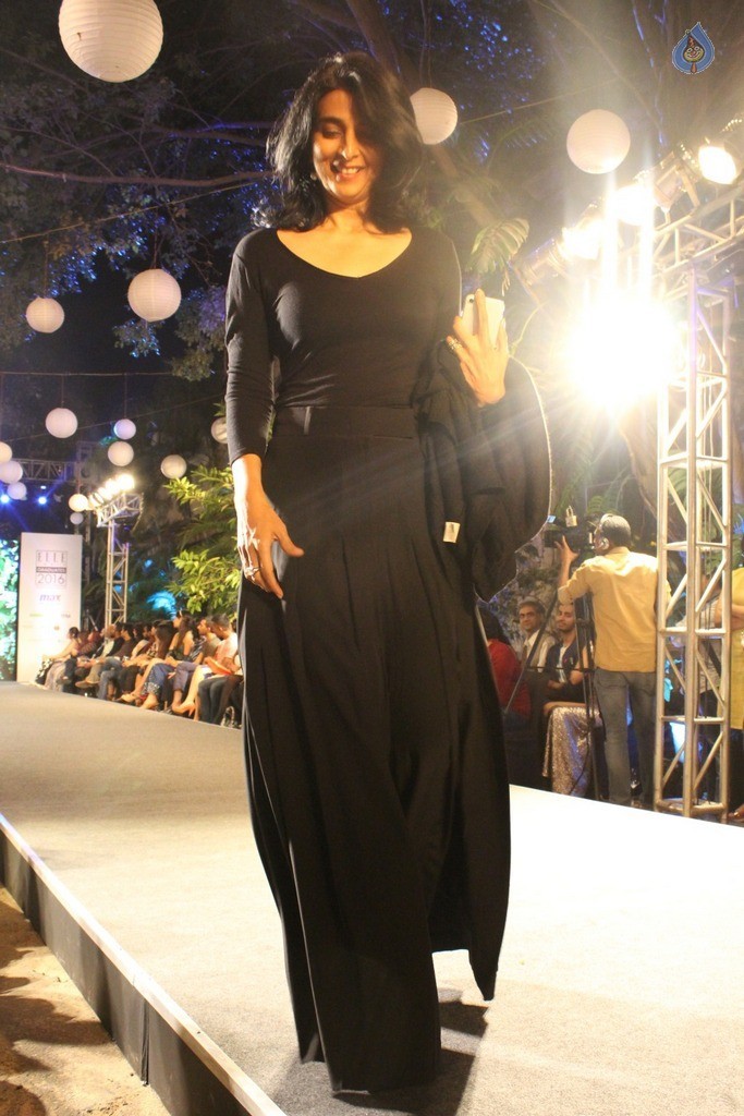 Elle India Graduates Fashion Show - 15 / 53 photos