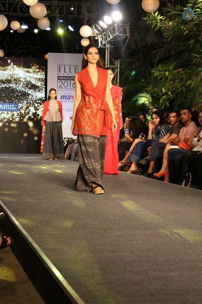 Elle India Graduates Fashion Show - 50 / 53 photos