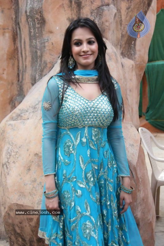 Essel World 13th Anniversary Party - 10 / 22 photos