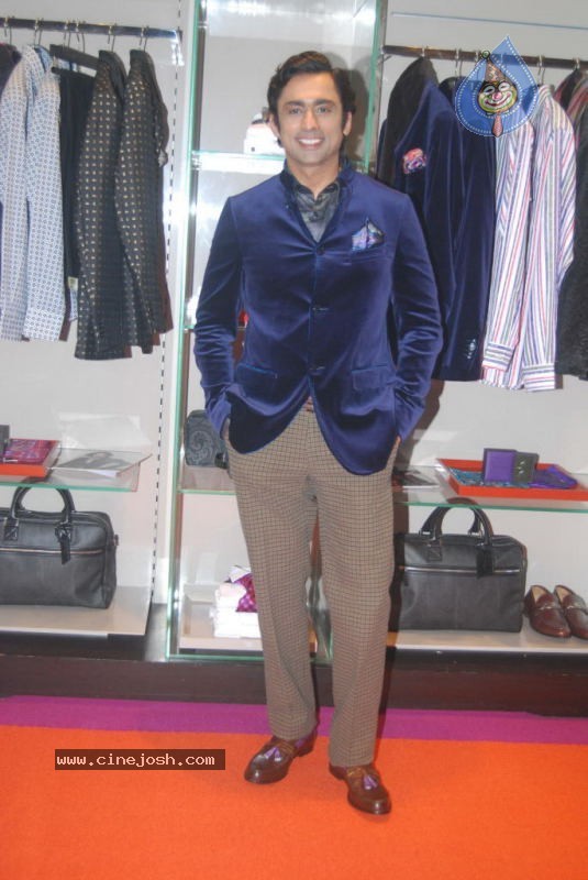 Etro Store Launch Photos - 22 / 33 photos