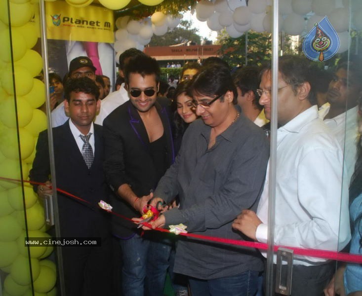 Faltu Bollywood Movie Music Launch - 26 / 31 photos