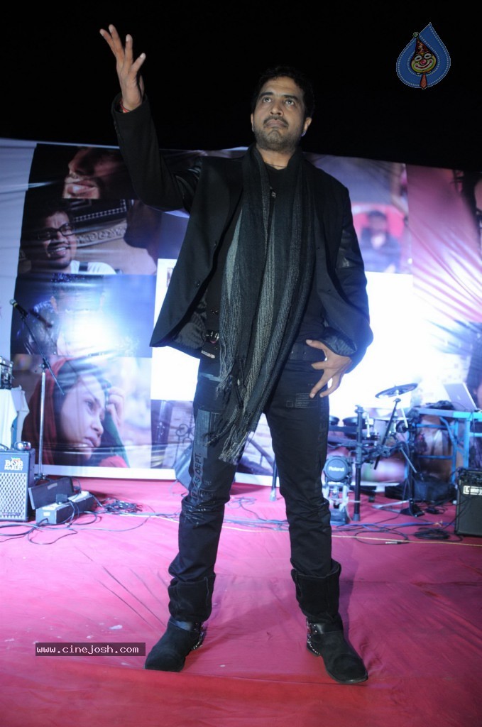 Fattu Saala 1st Look Launch Party - 9 / 38 photos