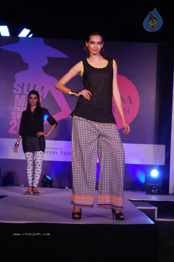 Femina Festive Showcase May 2014 - 18 / 51 photos