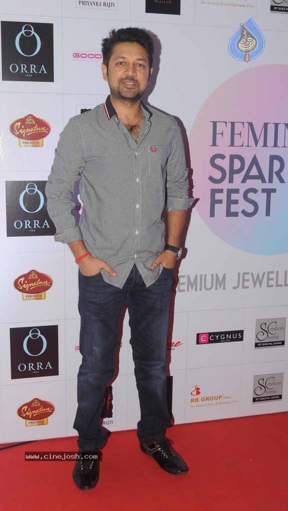 Femina Sparkle Fest 2014 Fashion Show - 29 / 40 photos