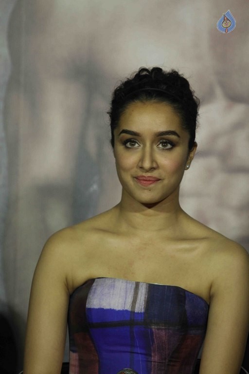 Film Baaghi Trailer Launch Photos - 24 / 28 photos