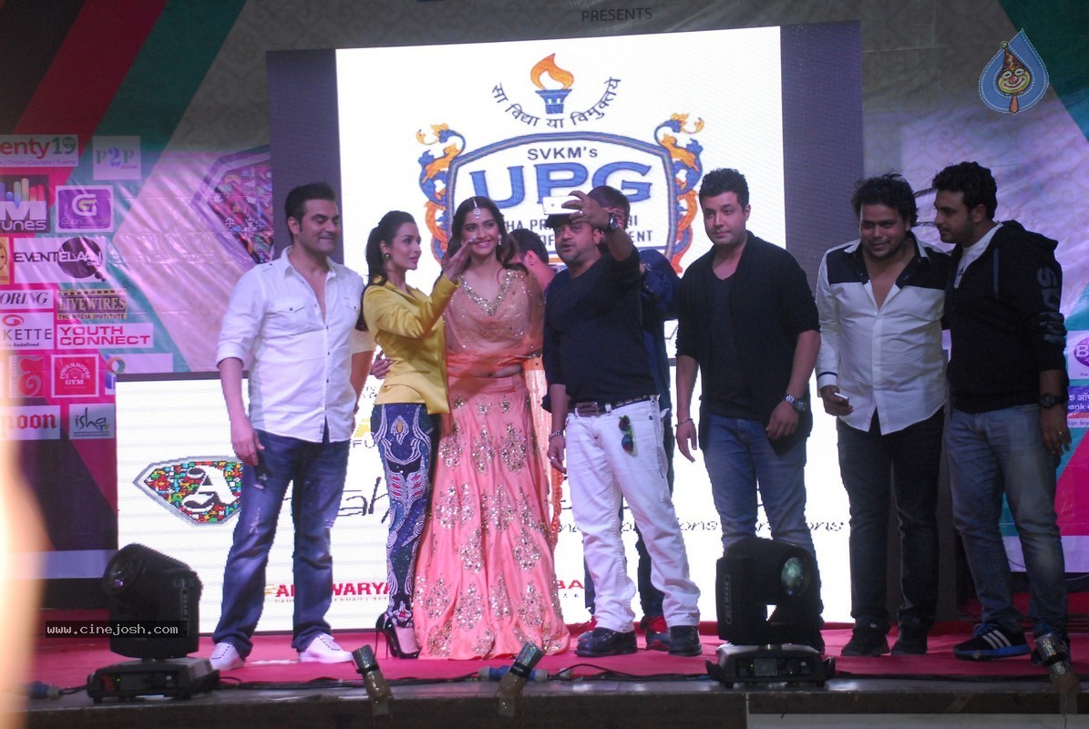 Film Dolly Ki Doli Music Launch - 10 / 30 photos