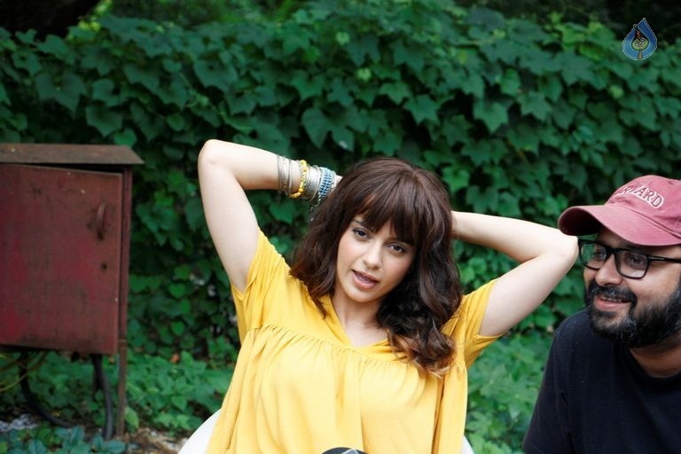 Film Katti Batti Song Shooting Photos - 6 / 33 photos
