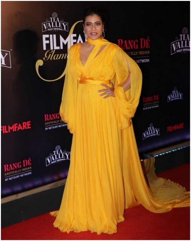 Filmfare Glamour & Style Awards 2019 - 26 / 88 photos