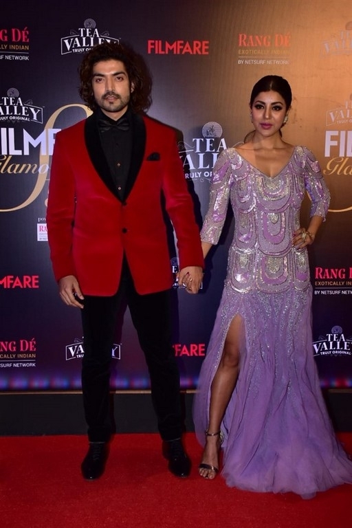 Filmfare Glamour & Style Awards 2019 - 30 / 88 photos