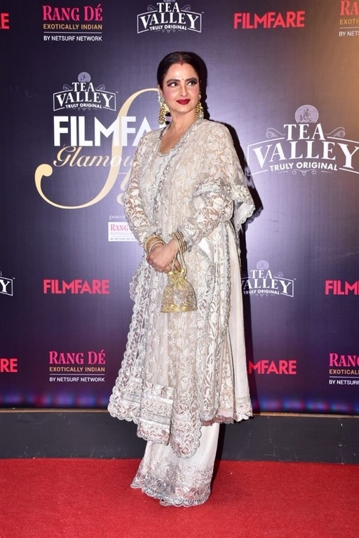 Filmfare Glamour & Style Awards 2019 - 39 / 88 photos