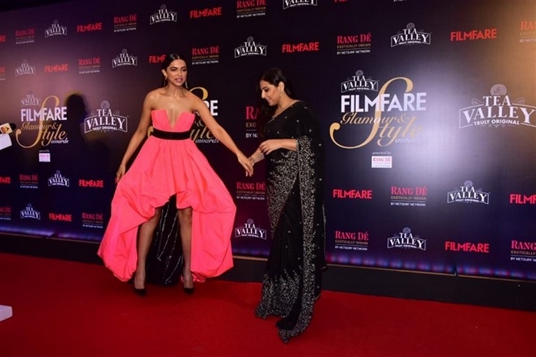 Filmfare Glamour & Style Awards 2019 - 57 / 88 photos