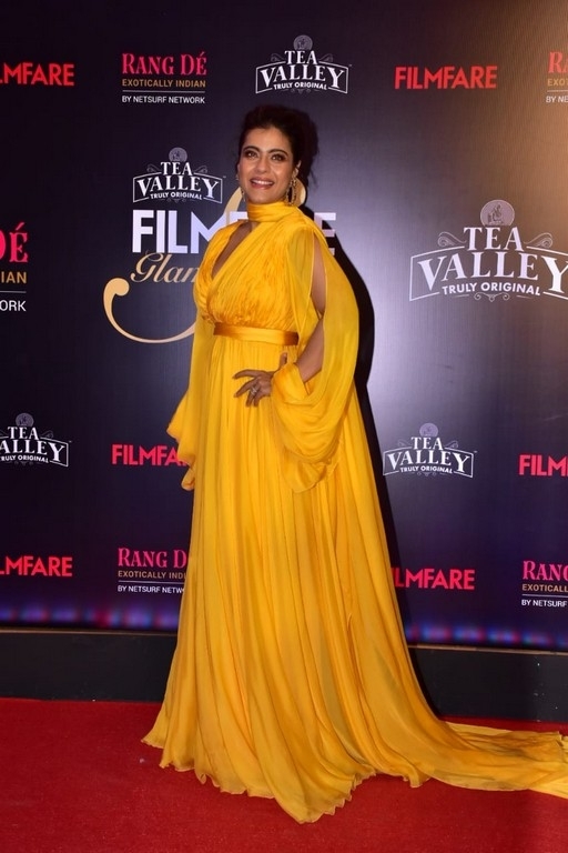 Filmfare Glamour & Style Awards 2019 - 72 / 88 photos