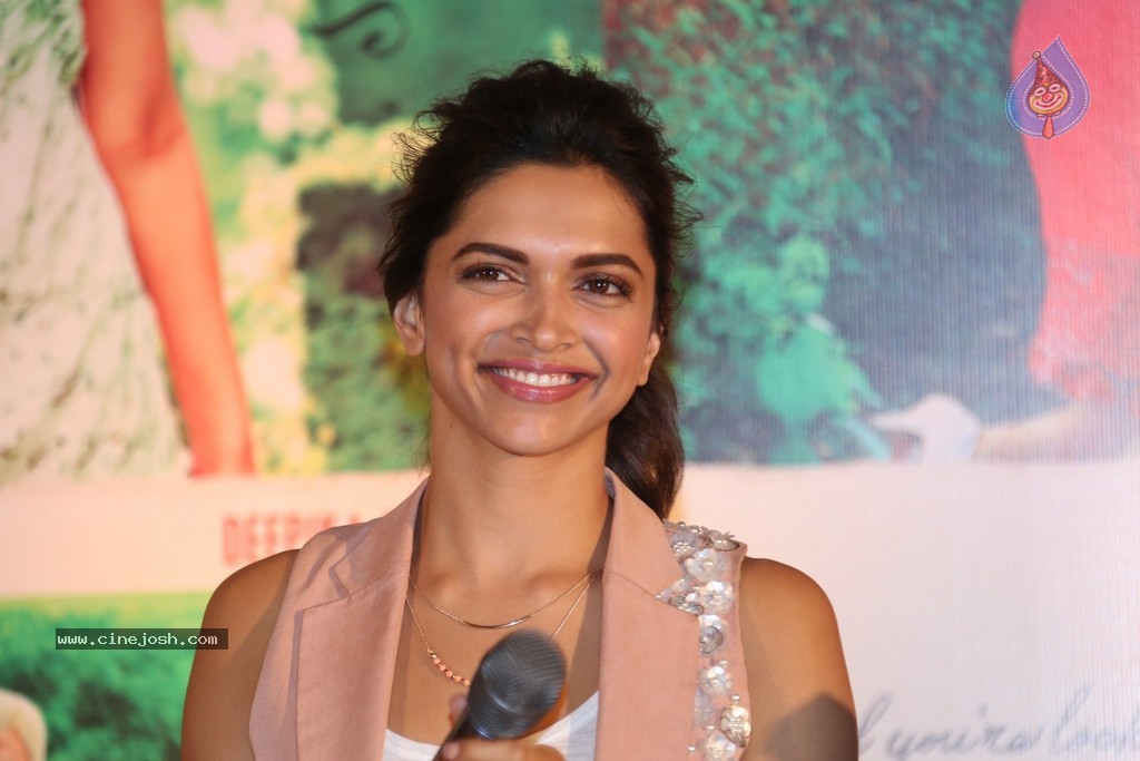 Finding Fanny Promotional Event - 70 / 85 photos