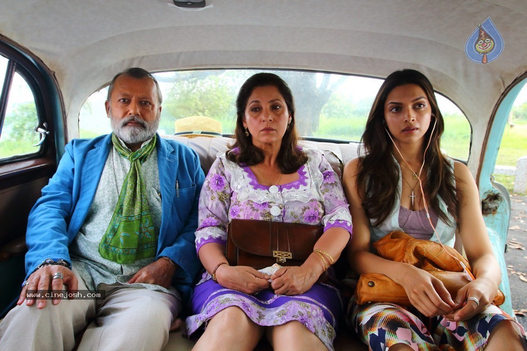 Finding Fanny Stills n Posters - 2 / 13 photos