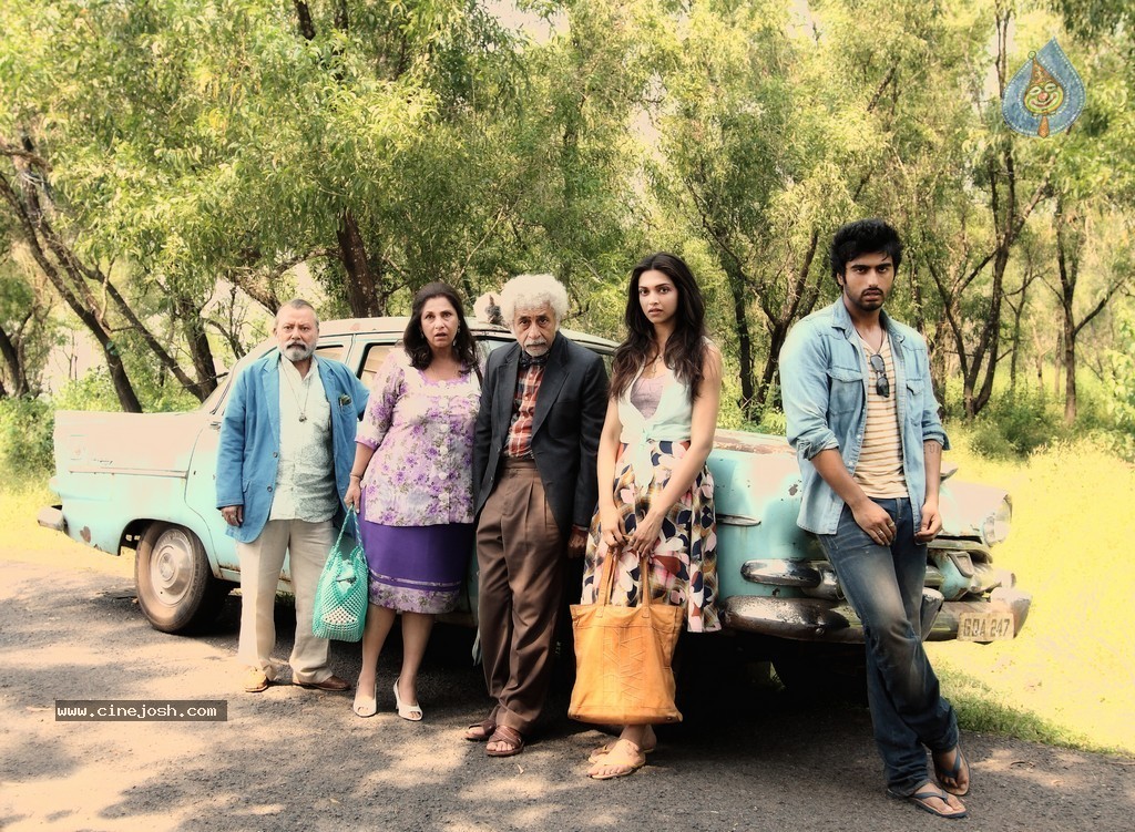 Finding Fanny Stills n Posters - 9 / 13 photos