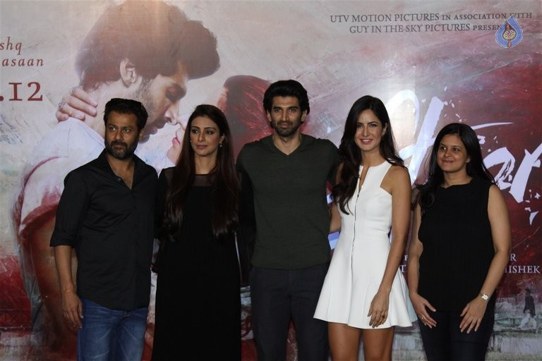 Fitoor Film Trailer Launch - 29 / 30 photos