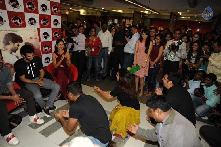 Fitoor Team at Fever FM Studios - 20 / 21 photos