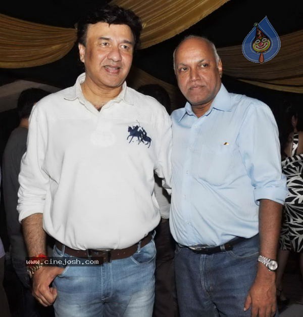 Force Movie Success Party - 14 / 38 photos