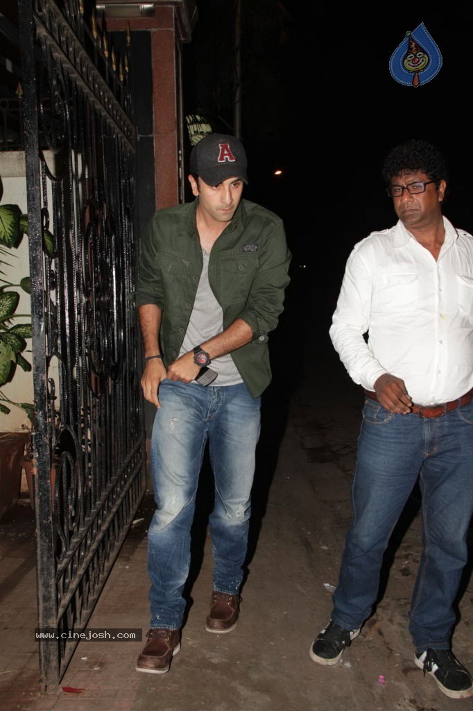 Gangs of Wasseypur Special Show - 5 / 33 photos