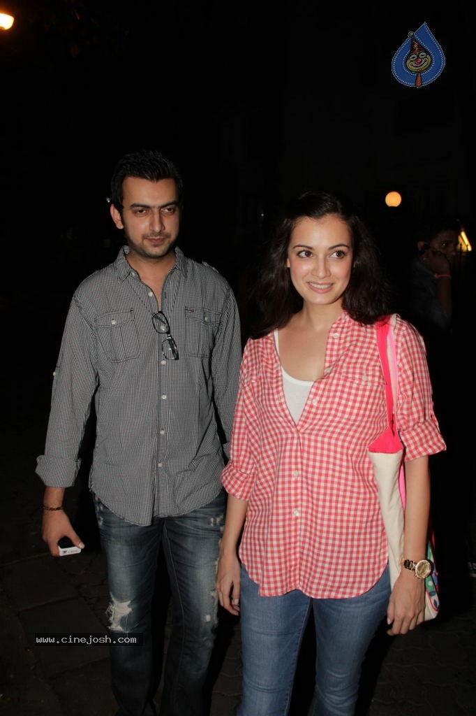 Gangs of Wasseypur Special Show - 7 / 33 photos