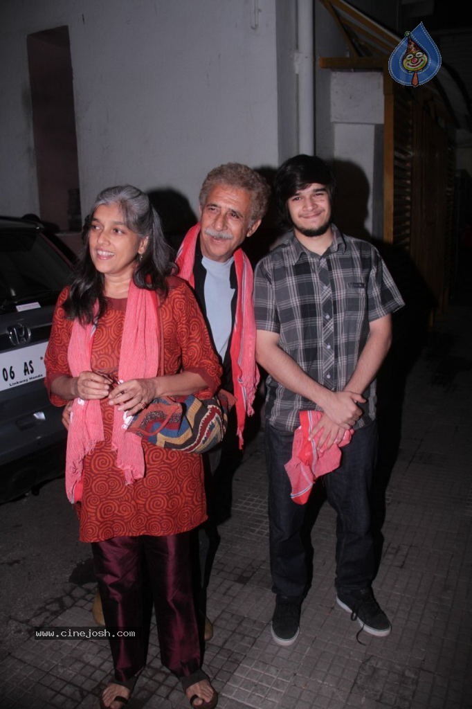 Gangs of Wasseypur Special Show - 22 / 33 photos