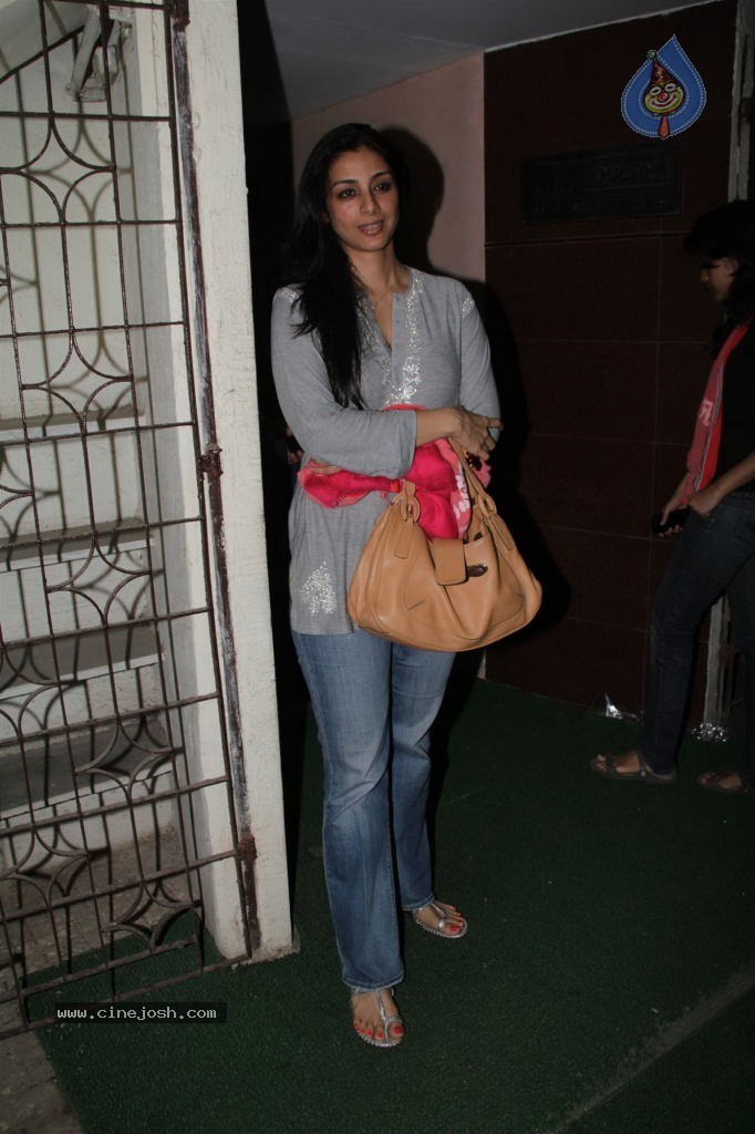 Gangs of Wasseypur Special Show - 30 / 33 photos