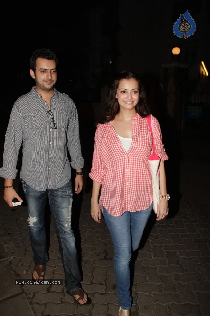 Gangs of Wasseypur Special Show - 33 / 33 photos