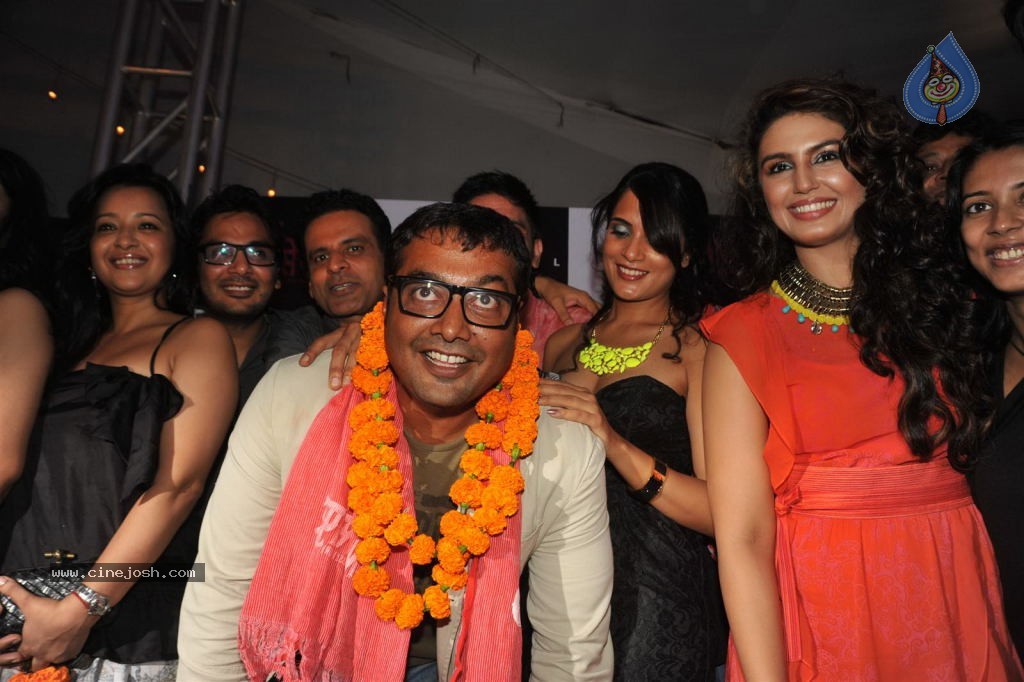 Gangs of Wasseypur Success Party - 14 / 33 photos