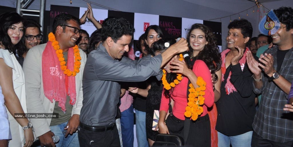 Gangs of Wasseypur Success Party - 28 / 33 photos