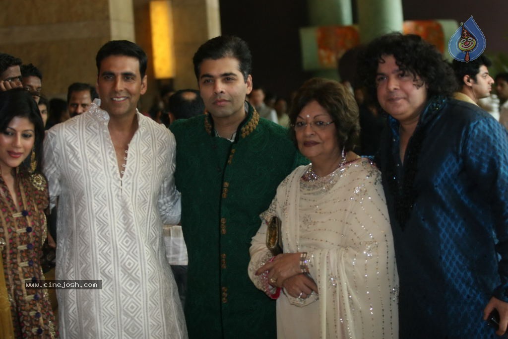 Genelia n Ritesh Wedding Photos - 138 / 176 photos