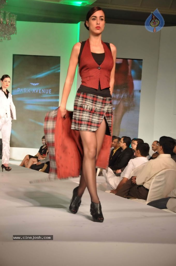 Genelia Walks the Ramp at Park Avenue Collection - 56 / 67 photos