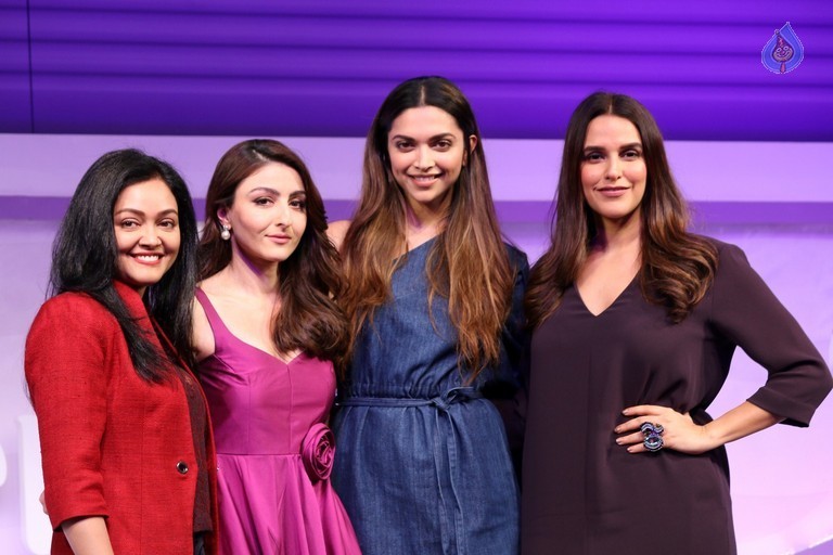 Gillette Venus Breeze Launch - 25 / 31 photos