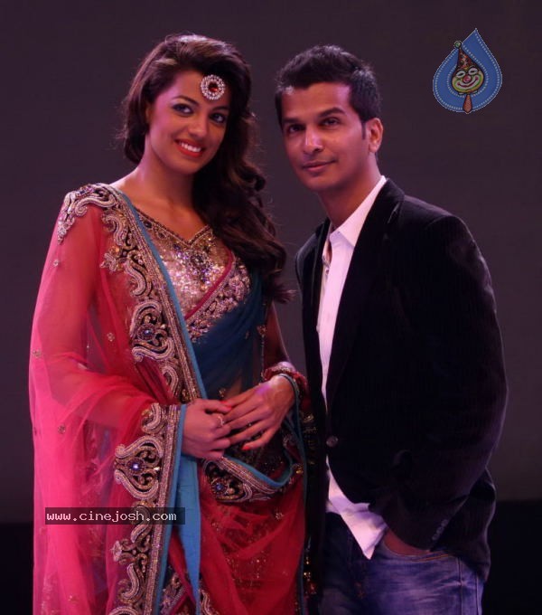 Gitanjali Cyclothon Fashion Show 2011 - 43 / 60 photos