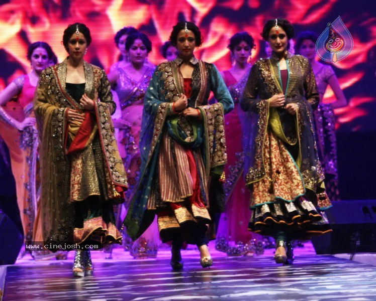Gitanjali Cyclothon Fashion Show 2011 - 59 / 60 photos
