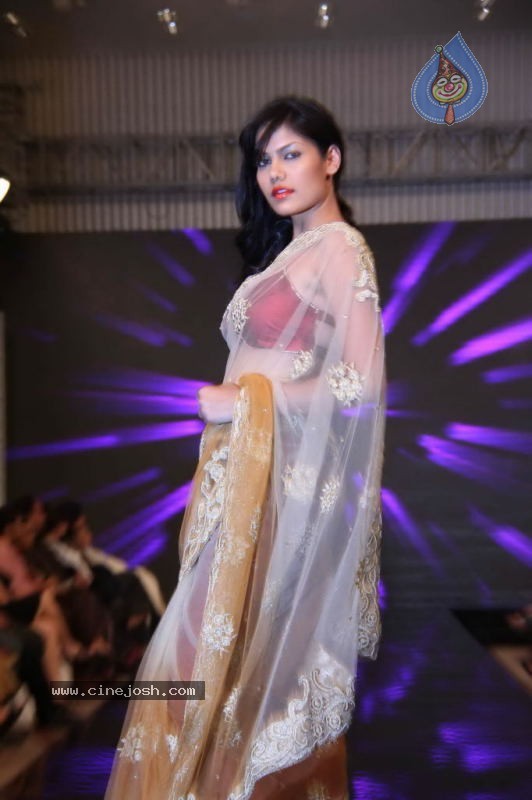 Gitanjali Tour De India Fashion Show - 79 / 94 photos