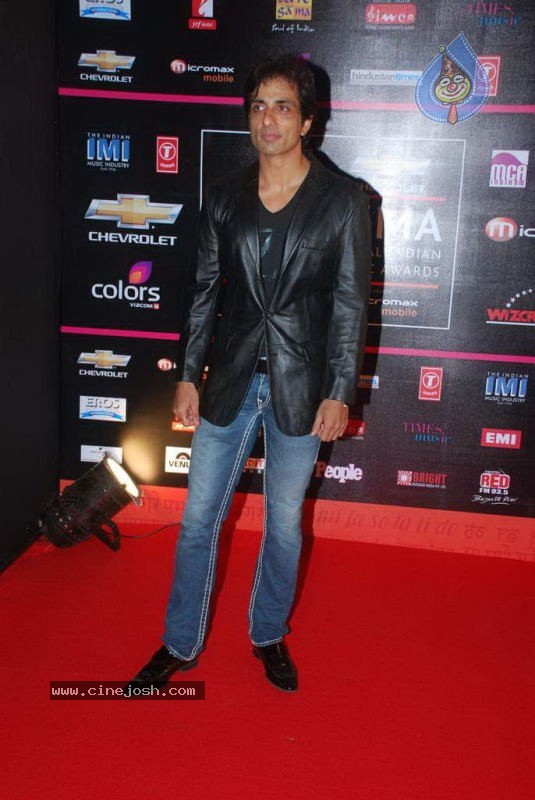 Celebs at Global Indian Music Awards - 85 / 147 photos