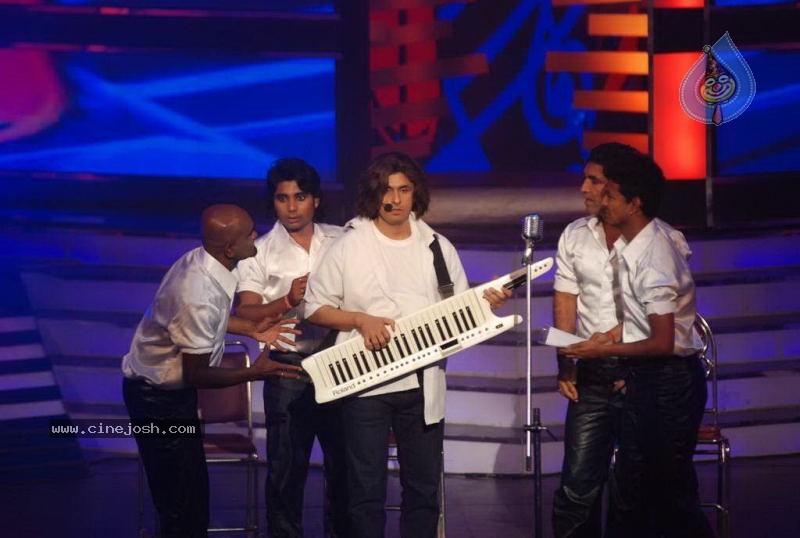 Celebs at Global Indian Music Awards - 86 / 147 photos