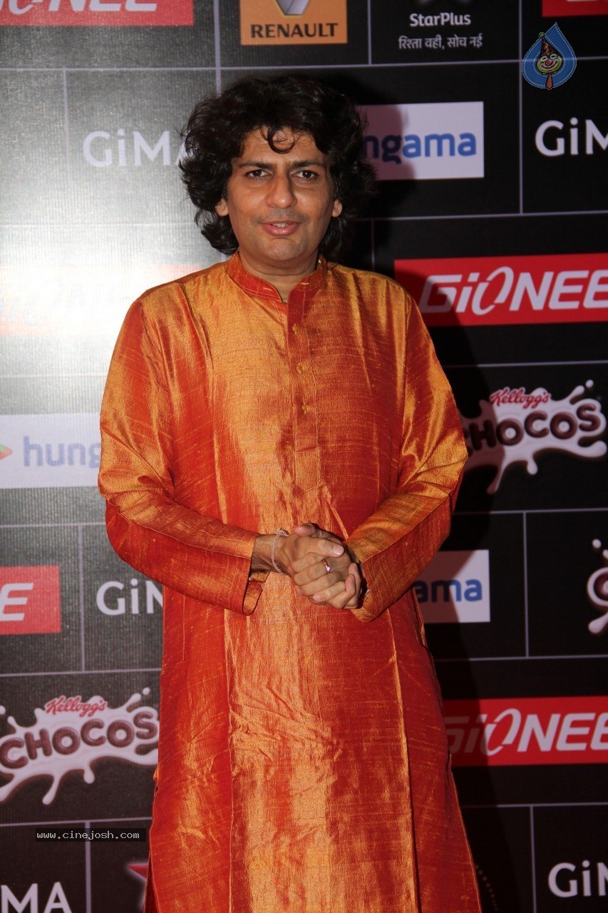 Global Indian Music Awards 2015 Red Carpet - 48 / 53 photos