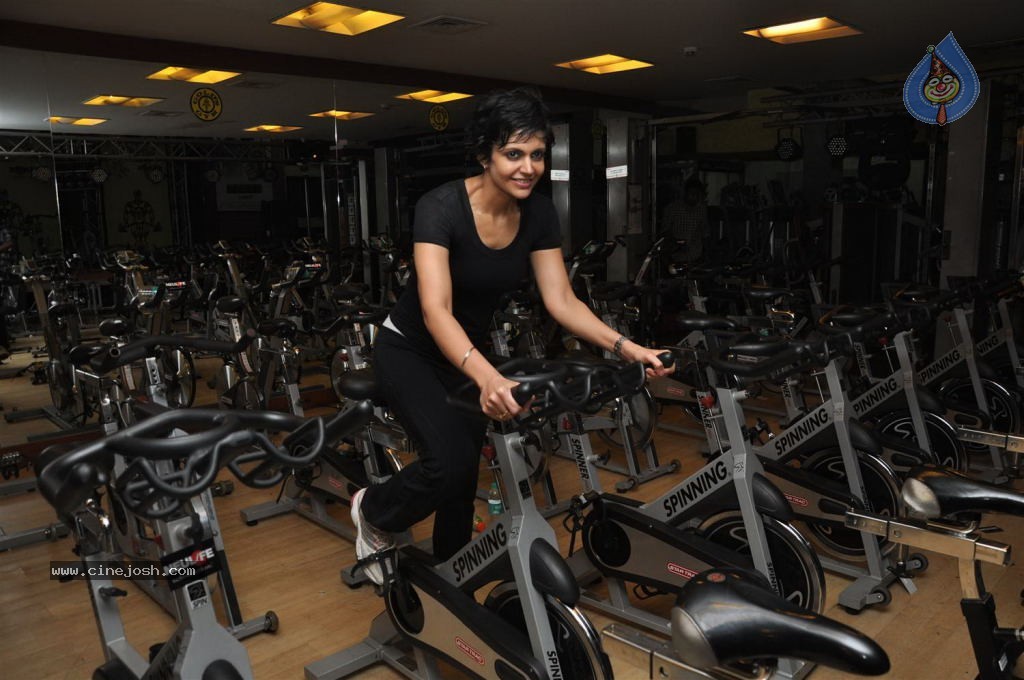 Golds Gym Super Spin Cycling Event - 3 / 45 photos