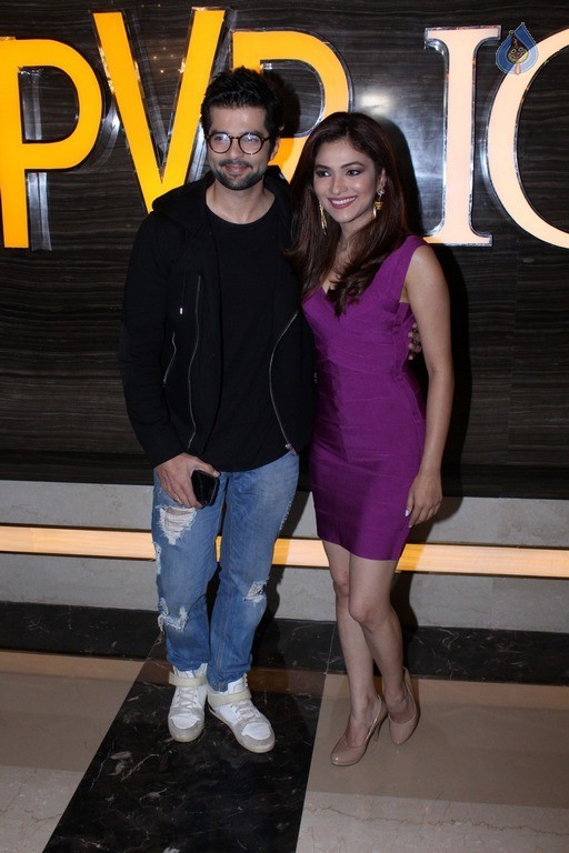 Grand Premiere Of Marathi Film Fugay Photos - 28 / 42 photos