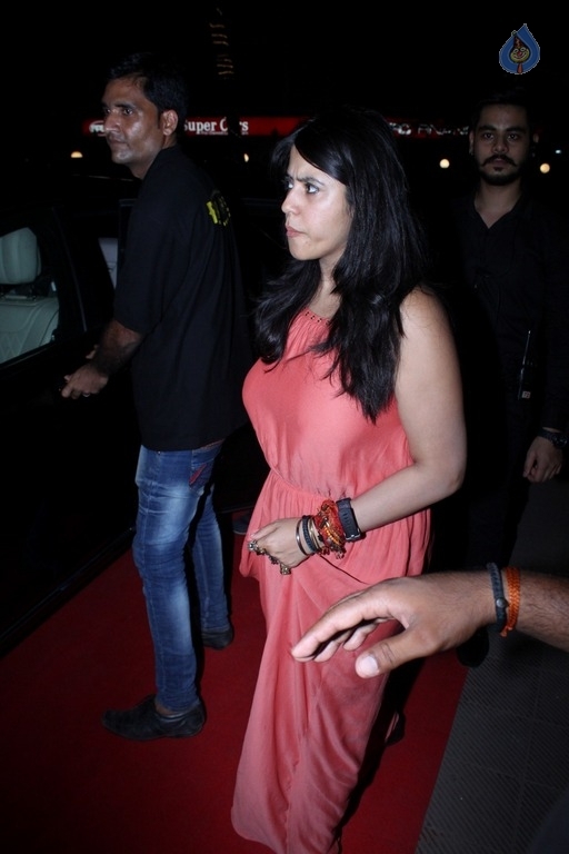 Producer Vikas Gupta Birthday Bash - 40 / 63 photos
