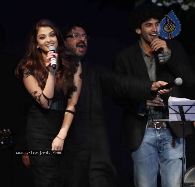 Guzaarish Music Launch at Yash Raj Studios - 38 / 49 photos