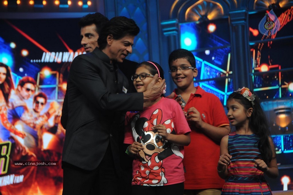 Happy New Year Film Music Launch - 112 / 141 photos