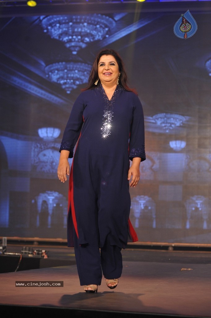 Happy New Year Trailer Launch - 11 / 60 photos