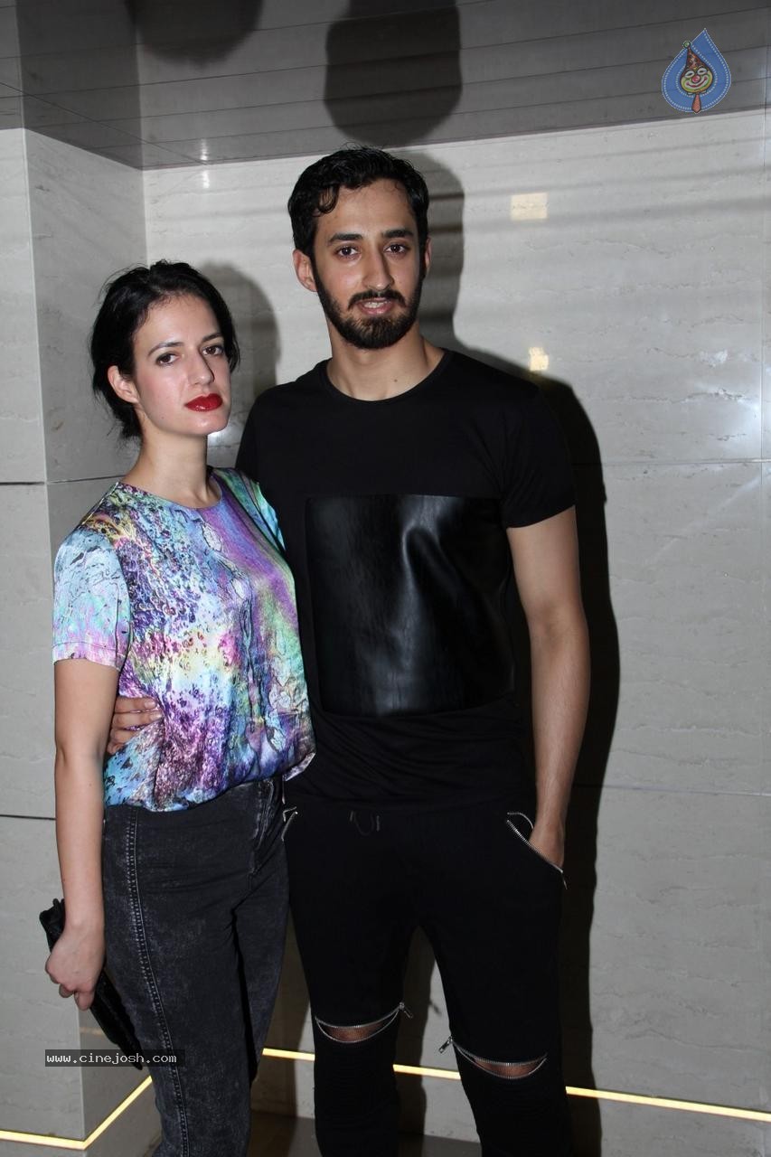Harry Bar n Cafe Store Launch Red Carpet - 24 / 64 photos